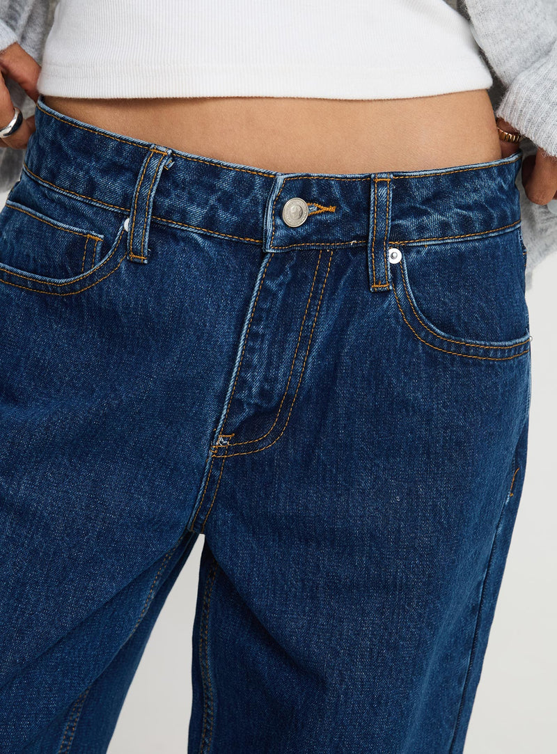 Shima Low Rise Straight Leg Jeans Mid Wash