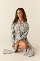 Kaia Cloud Jersey Kimono Robe in Whisper