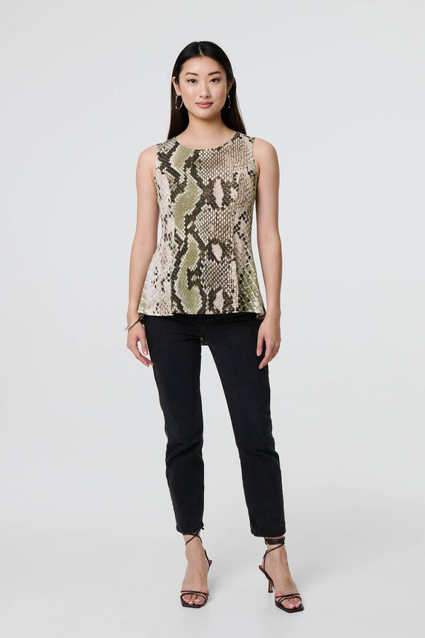 Snake Print Sleeveless Curve Hem Top