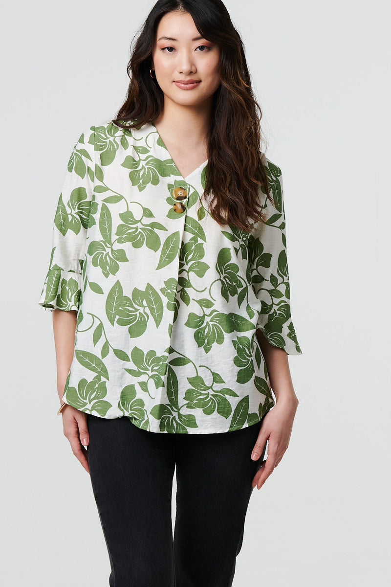 Leaf Print 3/4 Flare Sleeve Blouse