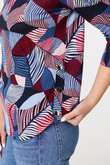 Abstract Print 3/4 Sleeve Curve Hem Top