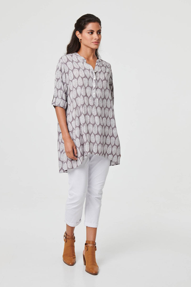 Leaf Print 1/2 Sleeve Curve Hem Blouse
