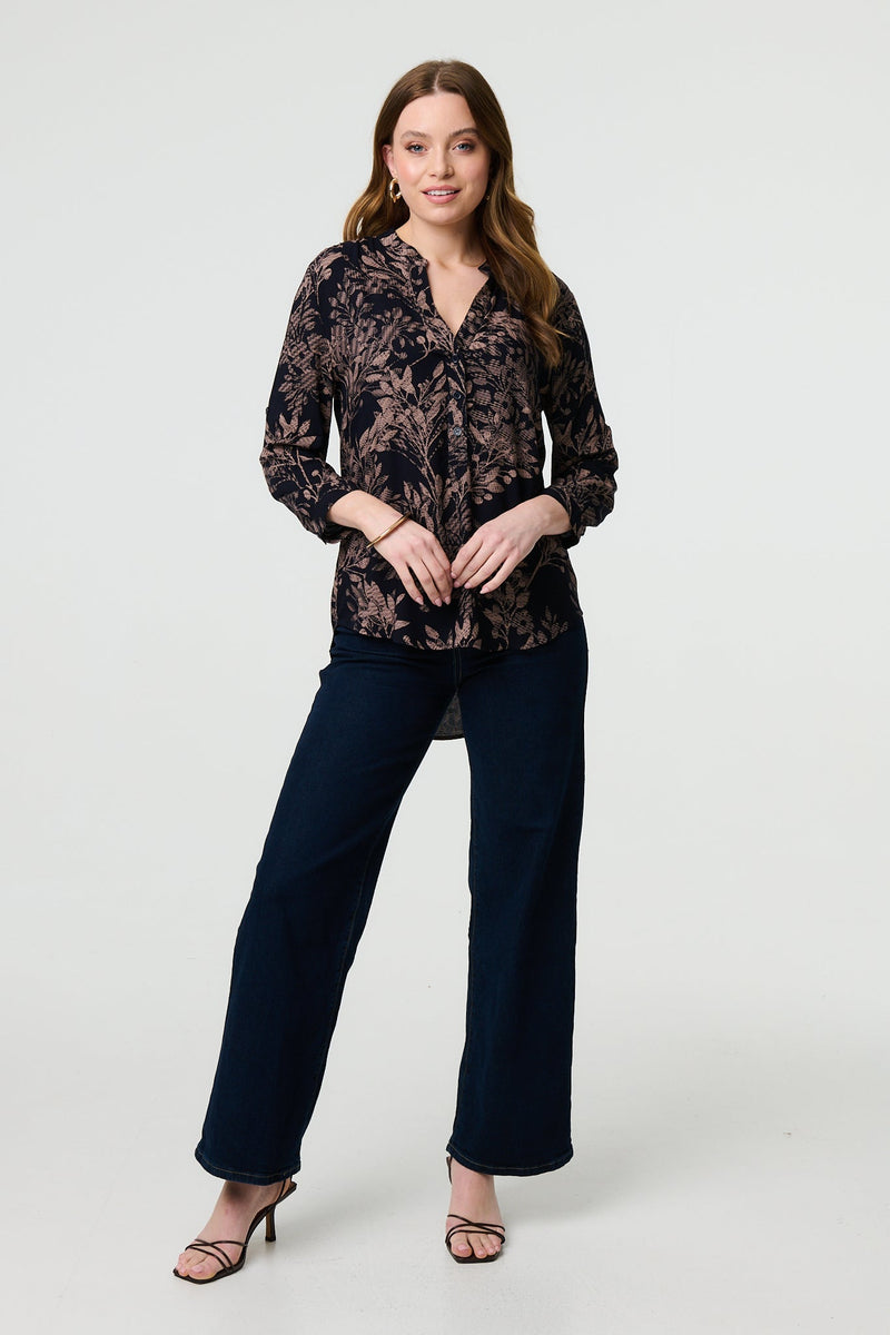Leaf Print 3/4 Sleeve Collarless Shirt