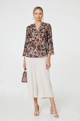 Floral 3/4 Sleeve Curve Hem Blouse