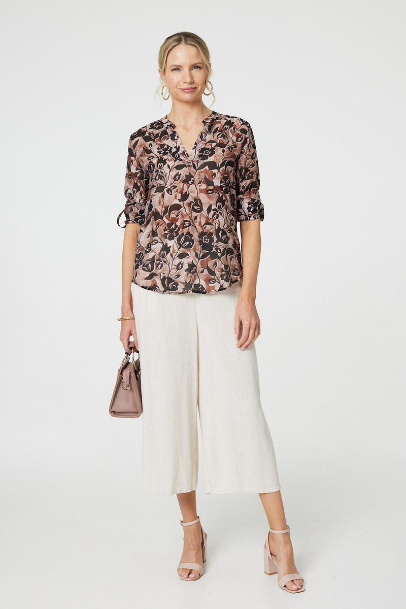 Floral 3/4 Sleeve Curve Hem Blouse