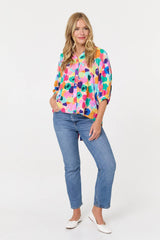 Abstract 3/4 Sleeve Curve Hem Blouse