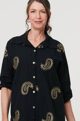 Embroidered 3/4 Turn-Up Sleeve Shirt