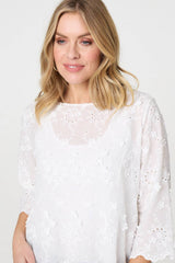 Embroidered Texture 3/4 Sleeve Blouse